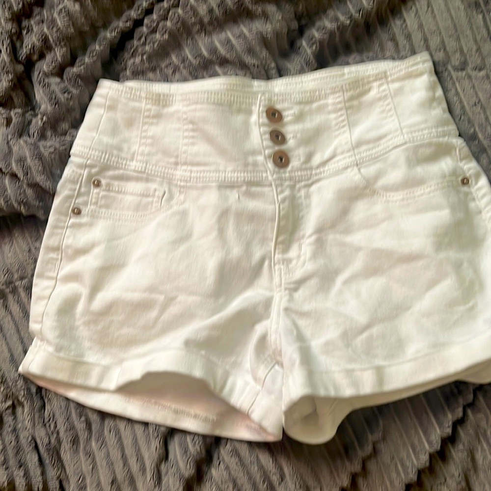 White cute Jean shorts